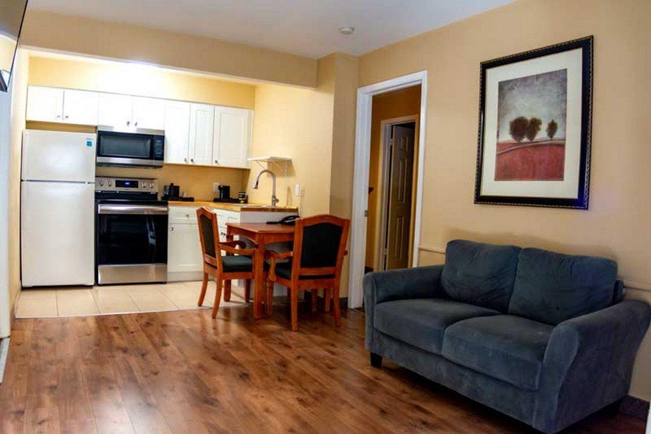 Red Lion Inn & Suites Cathedral City Palm Springs Экстерьер фото