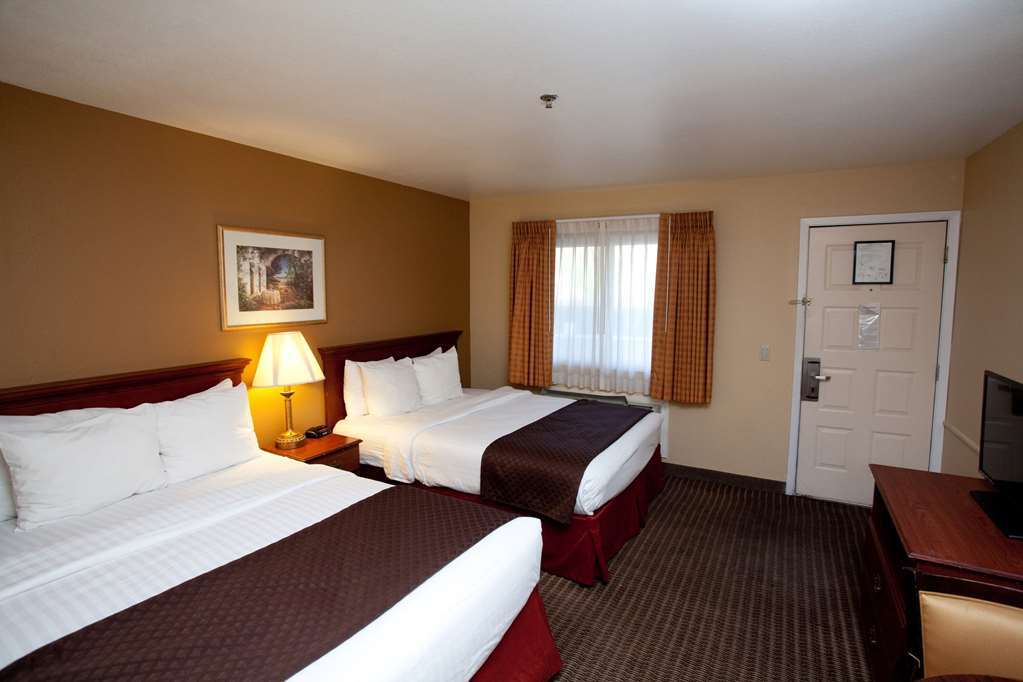 Red Lion Inn & Suites Cathedral City Palm Springs Номер фото